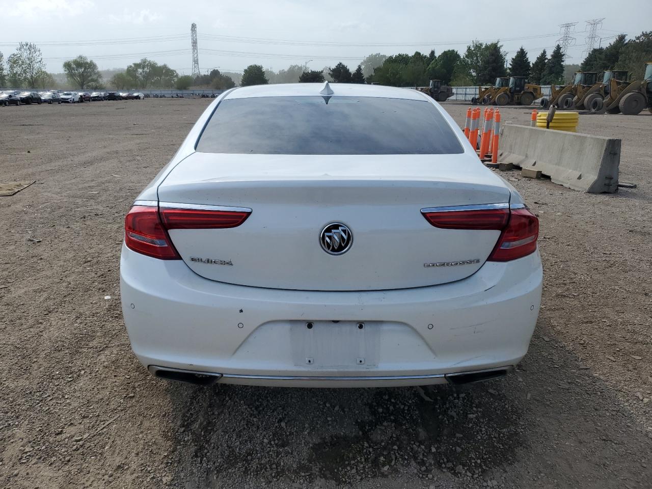 2017 Buick Lacrosse Essence VIN: 1G4ZP5SS9HU198561 Lot: 56843855