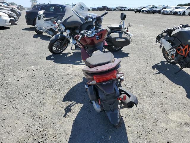 undisplay HONDA PCX 2016 Красный