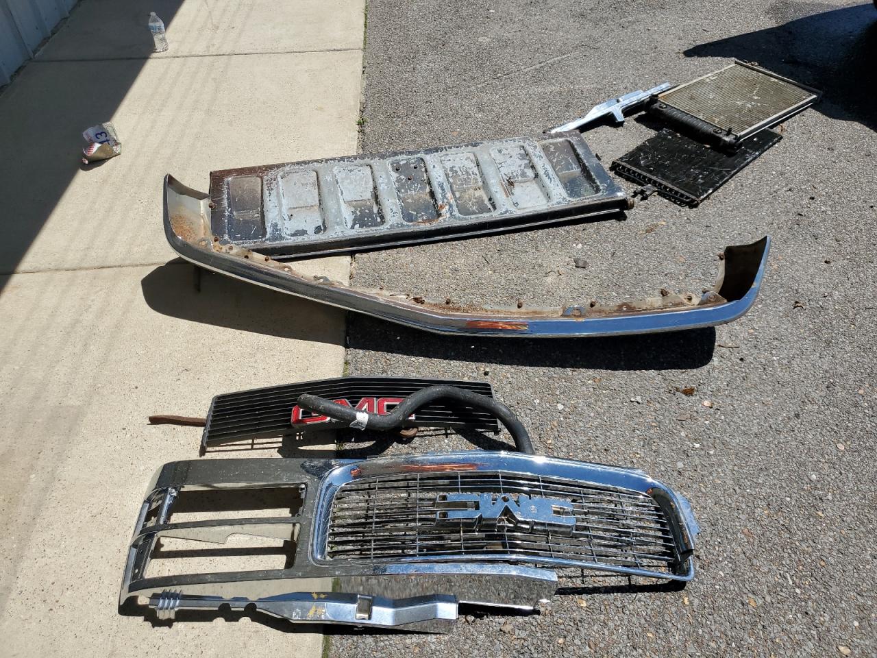 1988 GMC Gmt-400 C1500 VIN: 1GTDC14K3JZ543642 Lot: 90880945