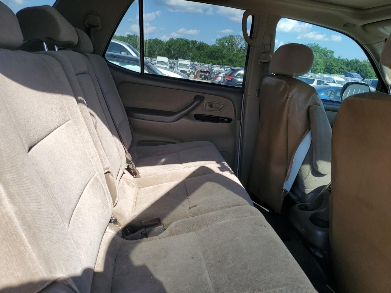 2002 Toyota Sequoia Sr5 VIN: 5TDBT44A02S076506 Lot: 56932385