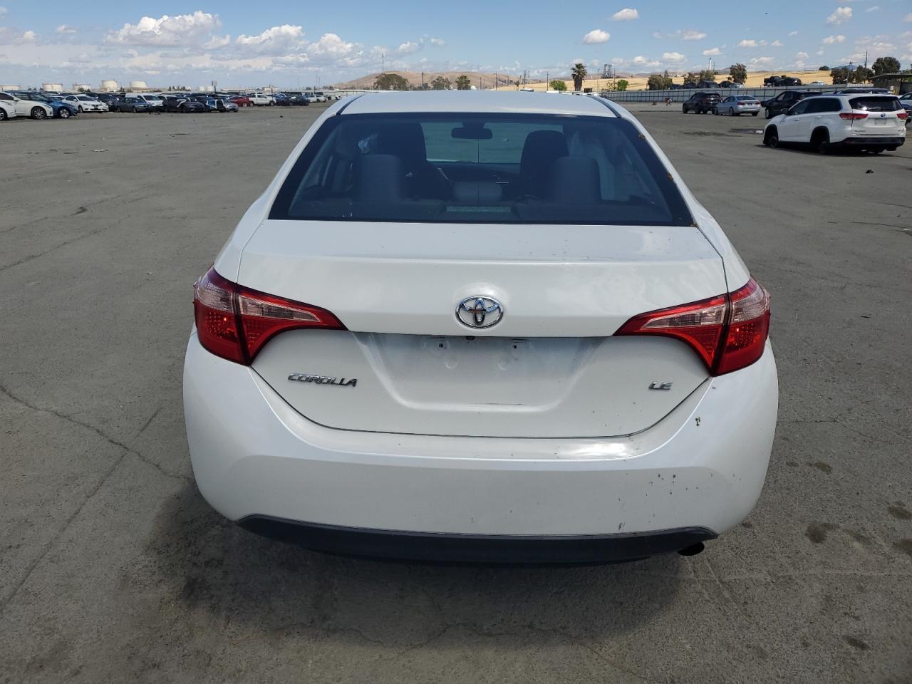 2017 Toyota Corolla L VIN: 5YFBURHE1HP618012 Lot: 56793125