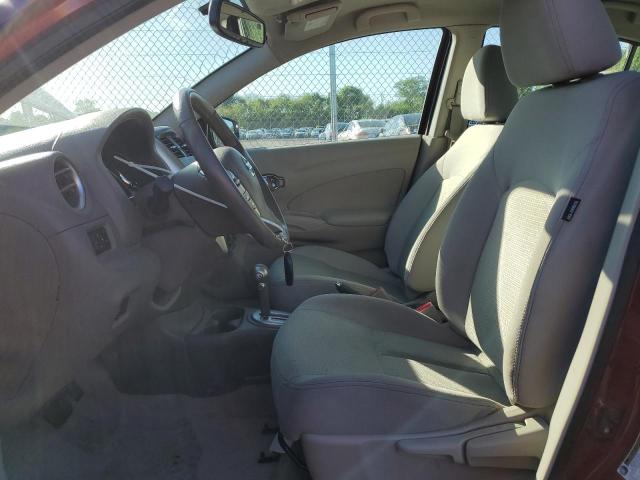  NISSAN VERSA 2016 Червоний