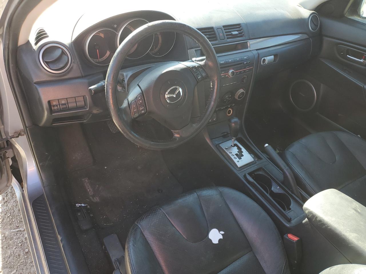 2006 Mazda 3 S VIN: JM1BK324061531299 Lot: 55980365