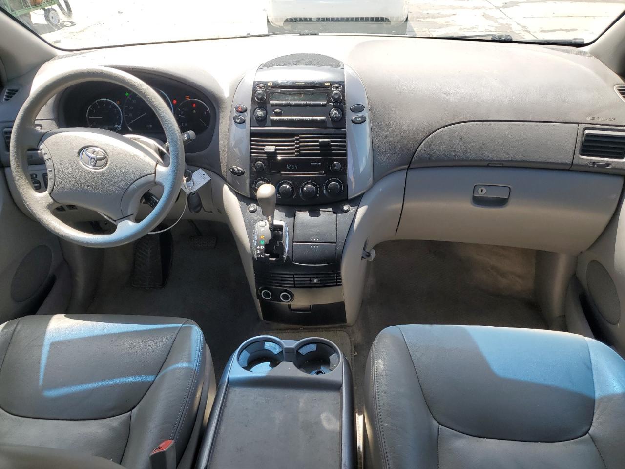 2008 Toyota Sienna Le VIN: 5TDBK23C98S012421 Lot: 57151705