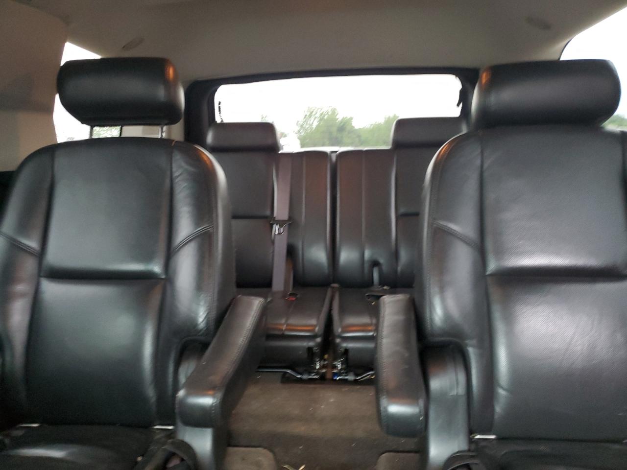 2009 Cadillac Escalade Luxury VIN: 1GYFK23269R176860 Lot: 56474445