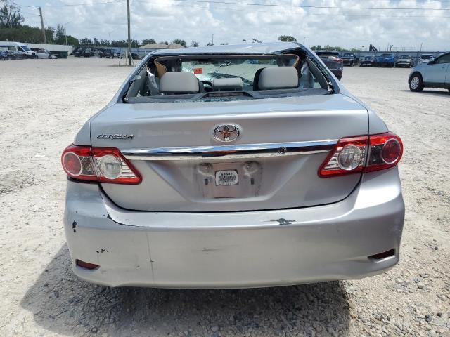  TOYOTA COROLLA 2013 Silver