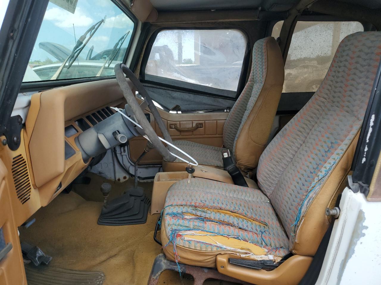 1995 Jeep Wrangler / Yj S VIN: 1J4FY19PXSP283293 Lot: 55553965