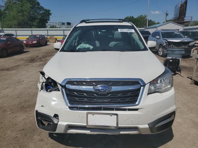  SUBARU FORESTER 2017 Белый