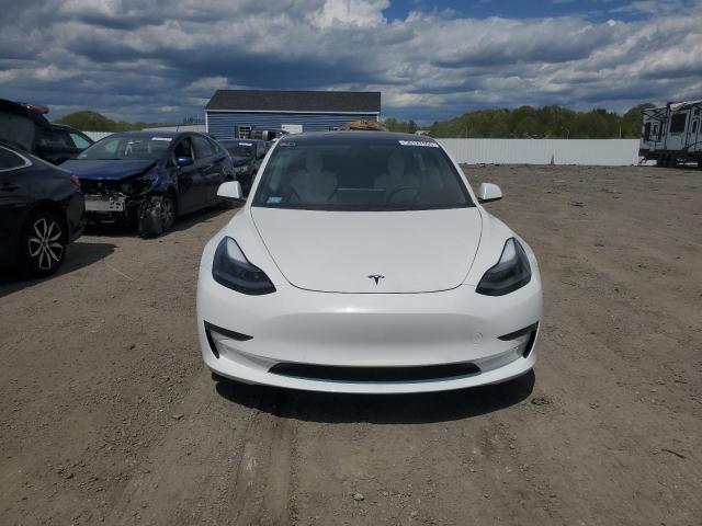  TESLA MODEL 3 2022 Biały