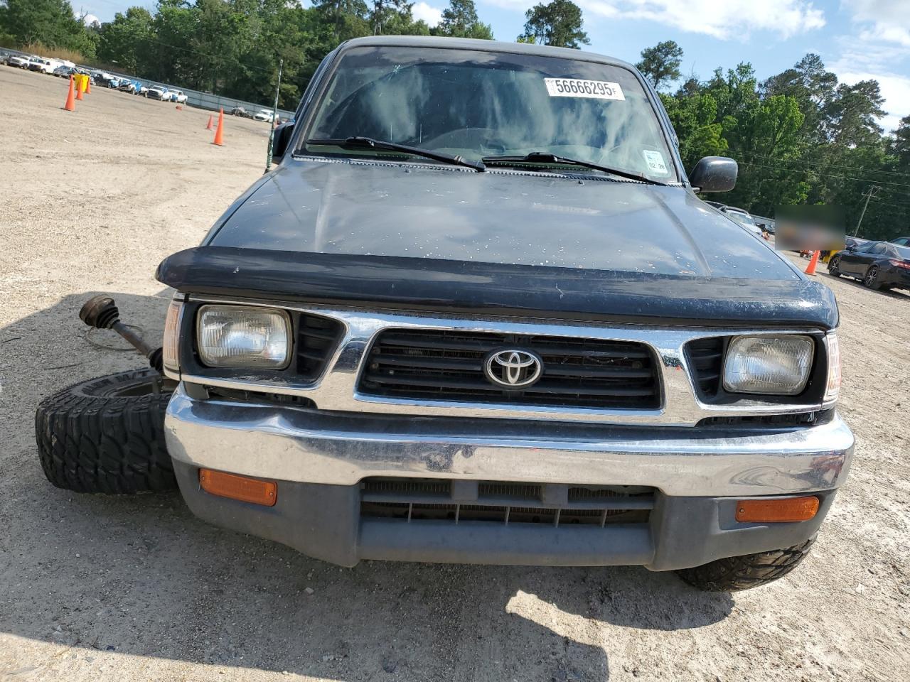 1996 Toyota Tacoma Xtracab VIN: 4TAWN72N2TZ177352 Lot: 56666295