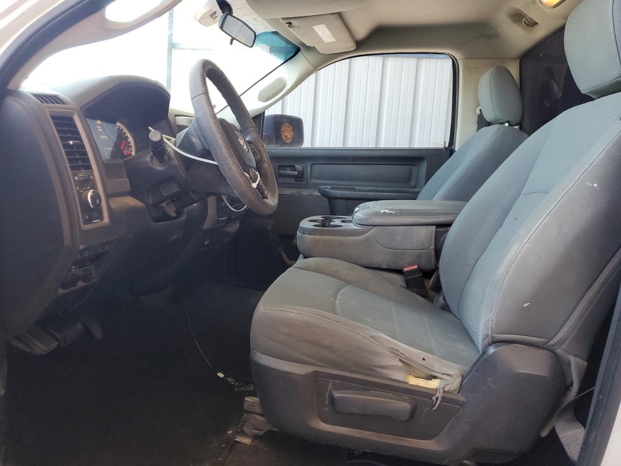 2014 Ram 1500 St VIN: 3C6JR6AT2EG252218 Lot: 55695325