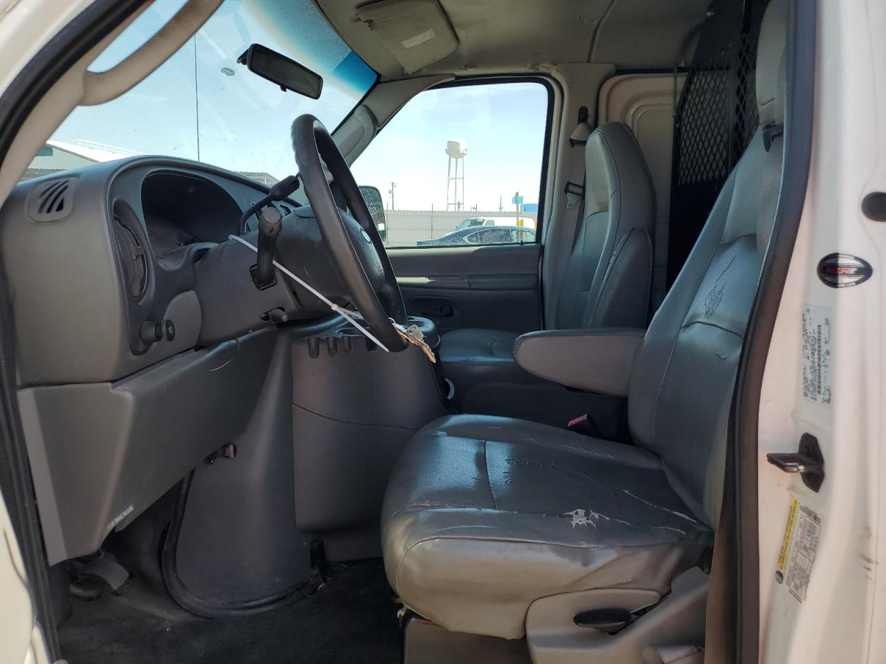 2005 Ford Econoline E250 Van VIN: 1FTNE24L45HA32871 Lot: 58190835