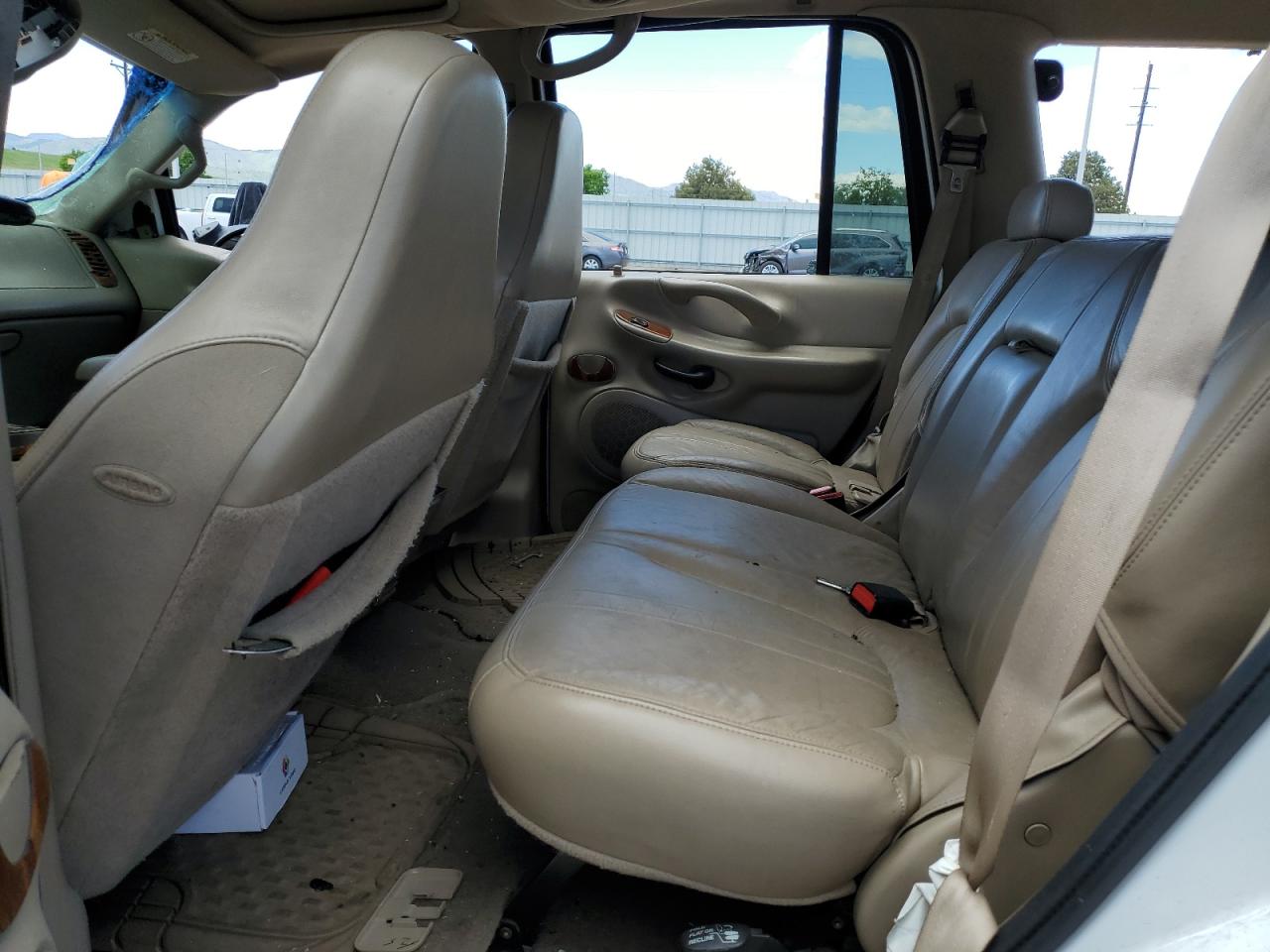 2000 Ford Expedition Eddie Bauer VIN: 1FMFU18L4YLC20847 Lot: 56792065