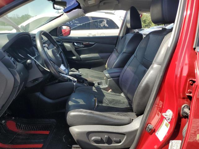  NISSAN ROGUE 2017 Красный