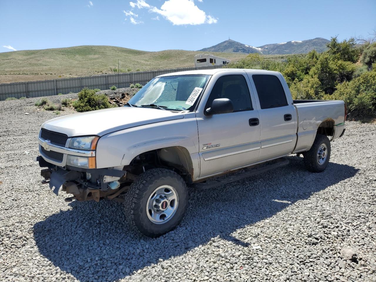 2004 Chevrolet Silverado K2500 Heavy Duty for Sale in Reno, NV - Front End