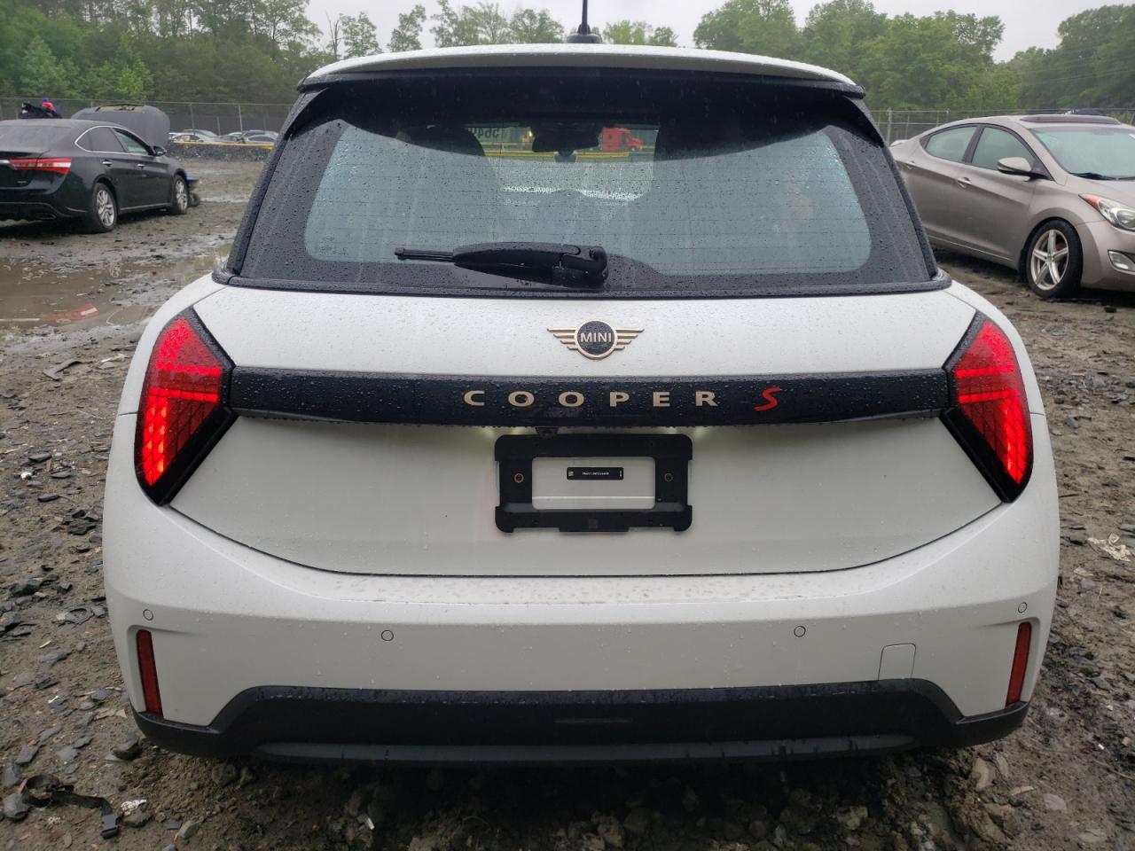 2025 Mini Cooper S VIN: WMW23GD09S2W14438 Lot: 56496435