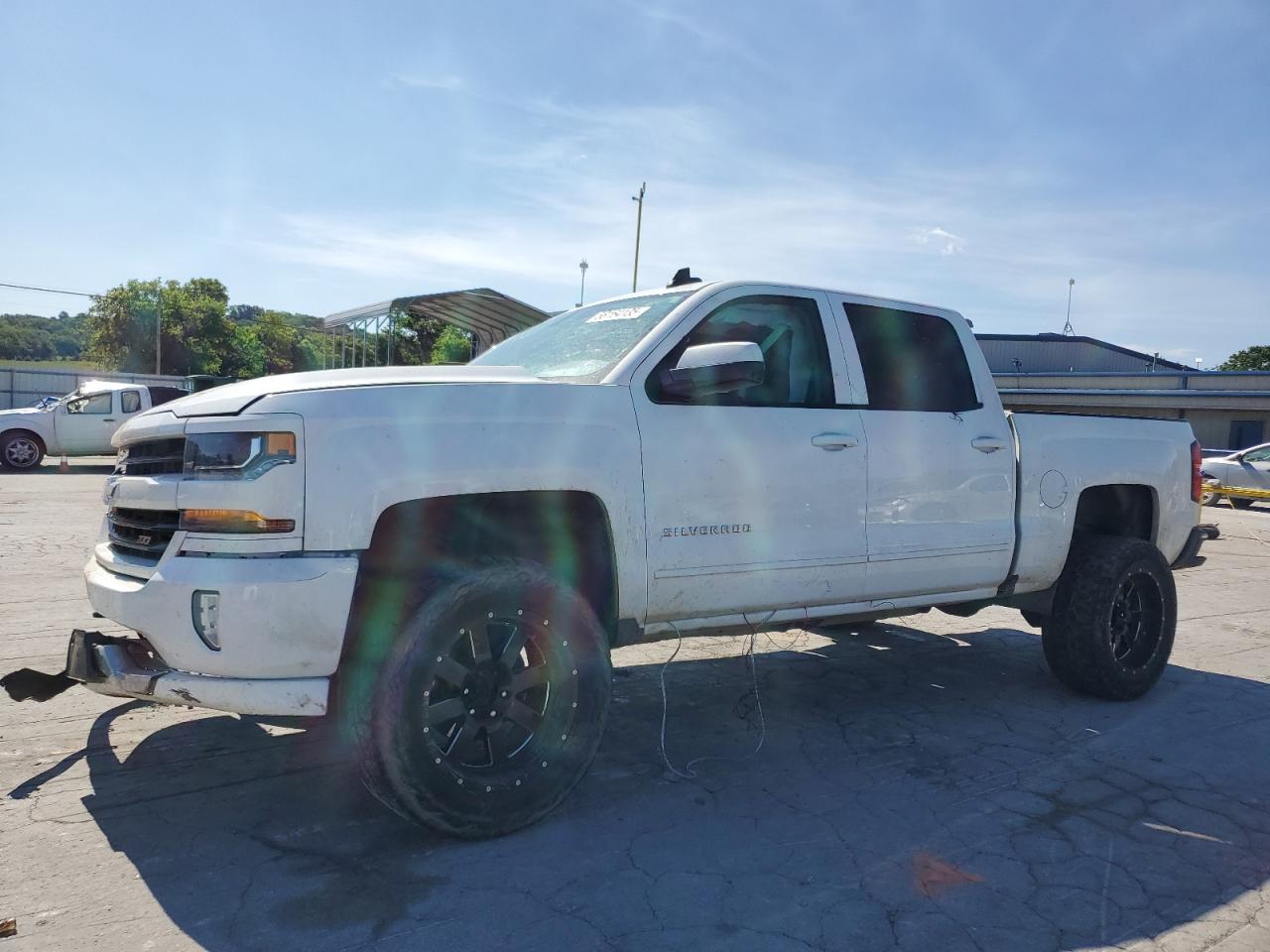 2018 Chevrolet Silverado K1500 Lt for Sale in Lebanon, TN - Front End