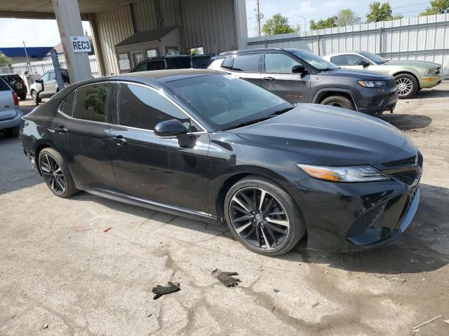  TOYOTA CAMRY 2018 Czarny