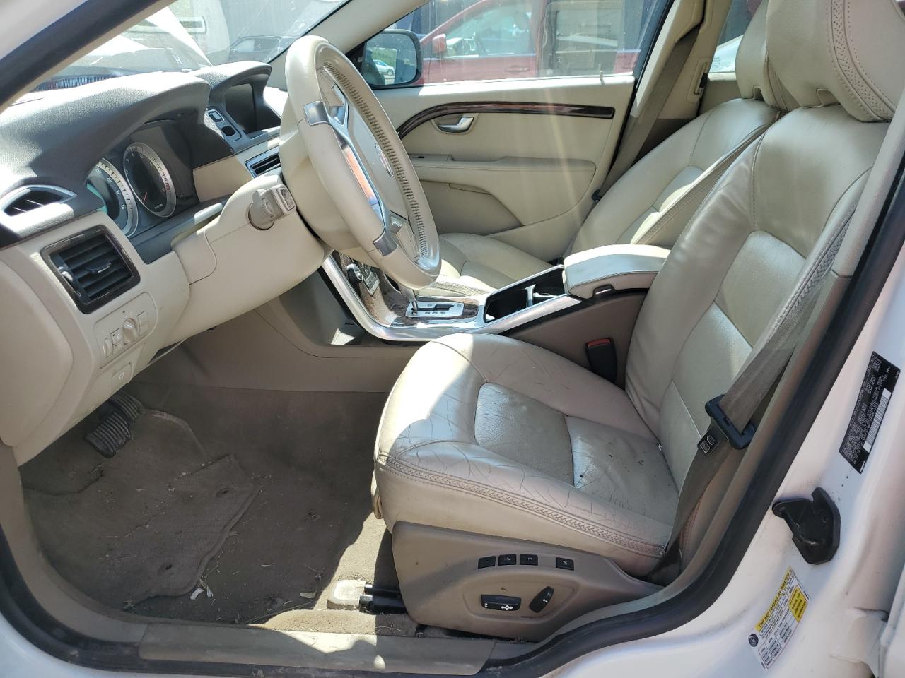 2012 Volvo Xc70 3.2 VIN: YV4952BZ7C1135391 Lot: 57125175