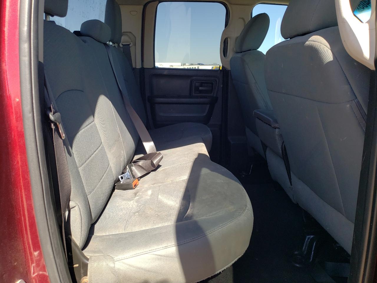 2019 Ram 1500 Classic Tradesman VIN: 1C6RR6FT2KS681150 Lot: 56525405