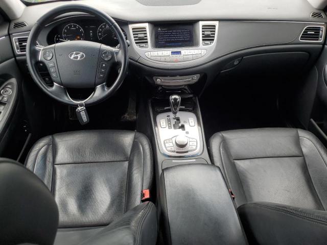  HYUNDAI GENESIS 2012 Серебристый