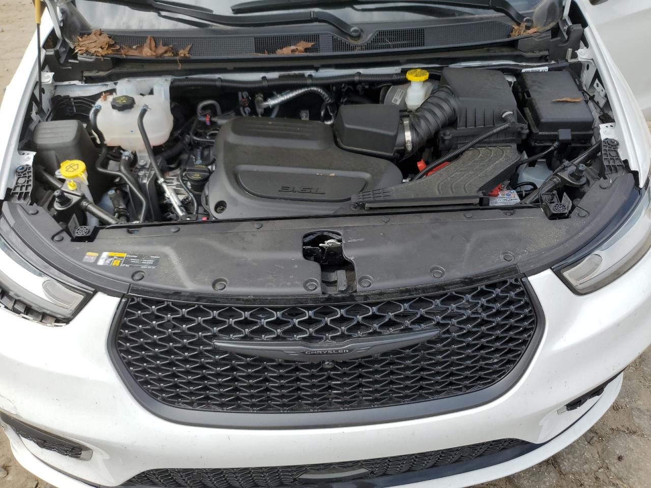 2024 Chrysler Pacifica Touring L VIN: 2C4RC1BG2RR160317 Lot: 57289495