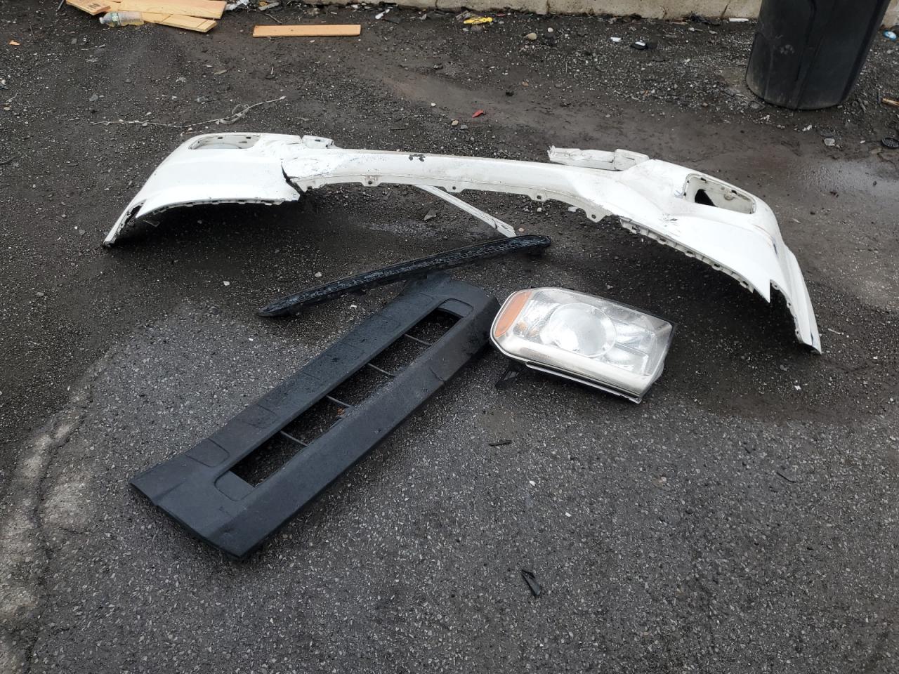 2011 Honda Pilot Touring VIN: 5FNYF4H92BB046168 Lot: 57095615