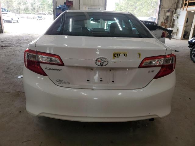  TOYOTA CAMRY 2013 Biały