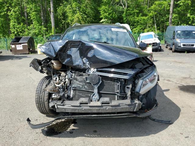 Паркетники VOLKSWAGEN TIGUAN 2016 Черный