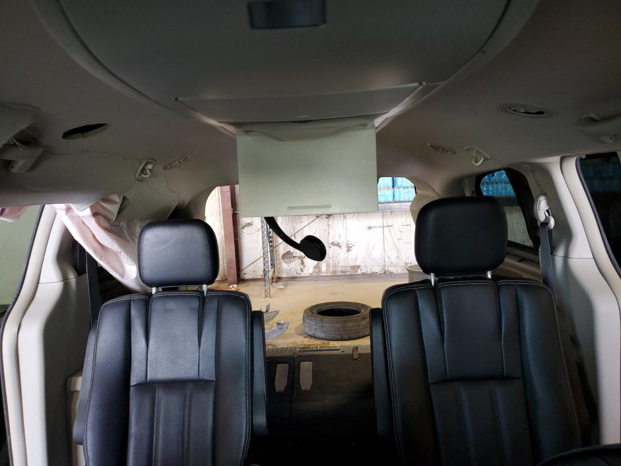 2015 Chrysler Town & Country Touring VIN: 2C4RC1BG5FR699770 Lot: 56591555