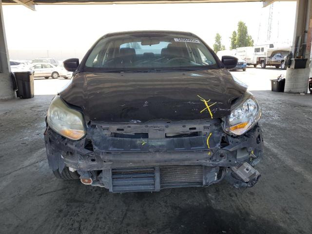 Sedans FORD FOCUS 2012 Czarny