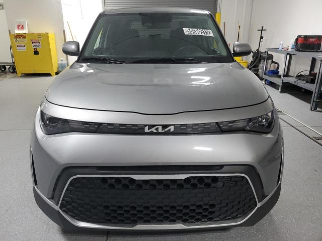  KIA SOUL 2023 Srebrny