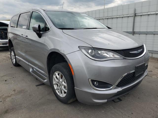  CHRYSLER PACIFICA 2017 Srebrny
