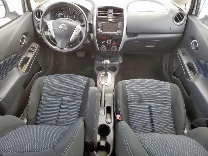  NISSAN VERSA 2017 Biały