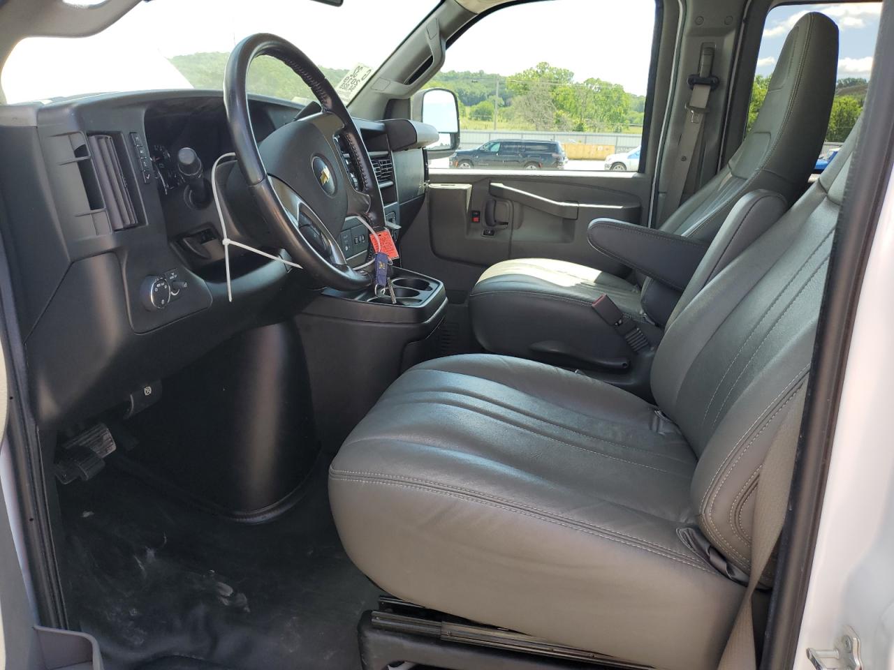2019 Chevrolet Express G2500 Ls VIN: 1GAWGEFG4K1340118 Lot: 58381575