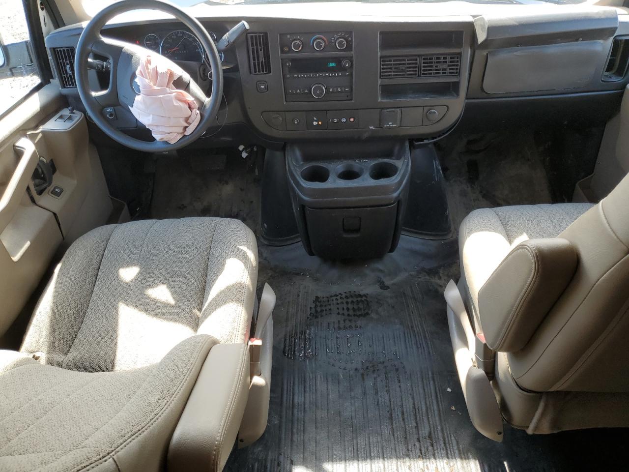 2022 Chevrolet Express G2500 VIN: 1GCWGAFP2N1246856 Lot: 56951385