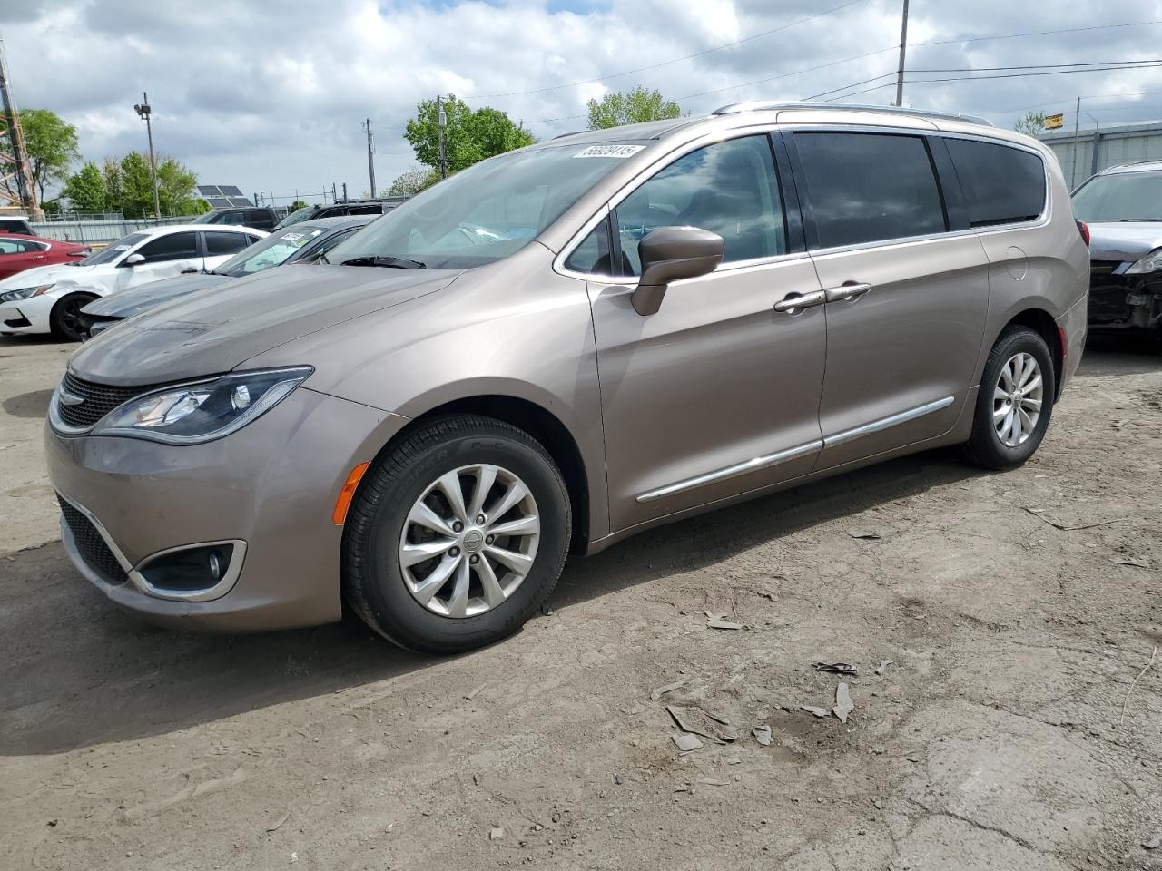 2018 Chrysler Pacifica Touring L იყიდება Dyer-ში, IN - Side