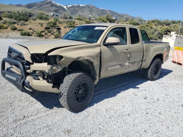  TOYOTA TACOMA 2018 Кремовый