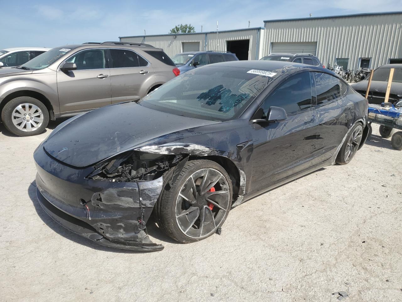 Kansas City, KS에서 판매 중인 2024 Tesla Model 3 - Front End