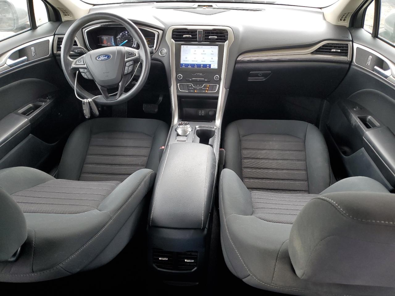 2020 Ford Fusion Se VIN: 3FA6P0LU3LR119062 Lot: 54023725