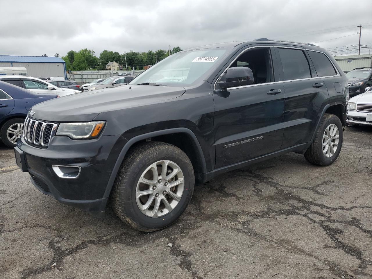 Pennsburg, PA에서 판매 중인 2021 Jeep Grand Cherokee Laredo - Rear End