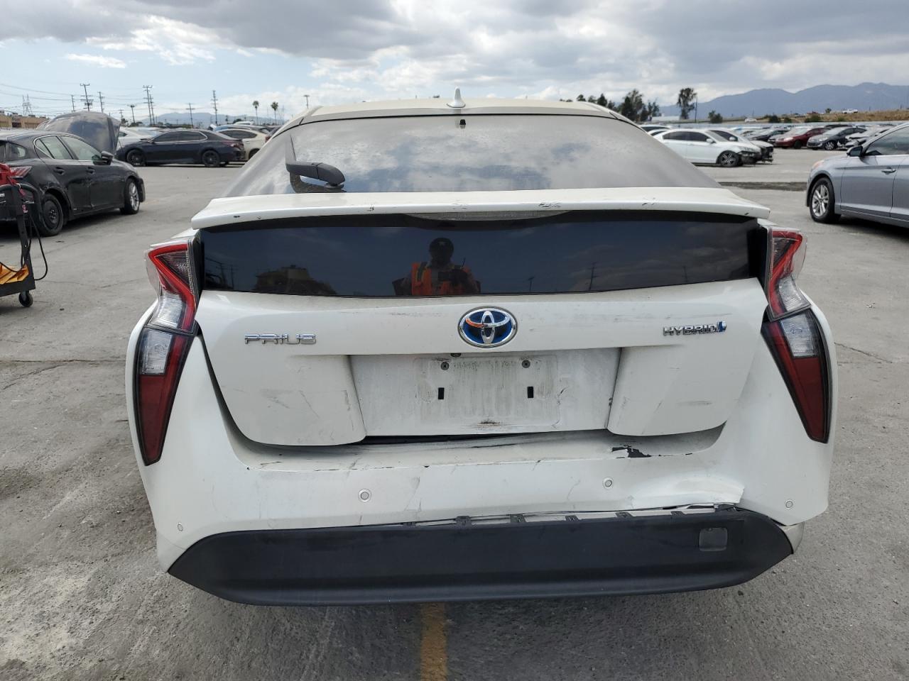 2017 Toyota Prius VIN: JTDKARFU0H3053117 Lot: 53871685