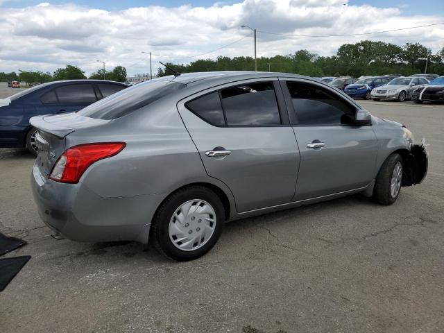 Sedans NISSAN VERSA 2012 Szary