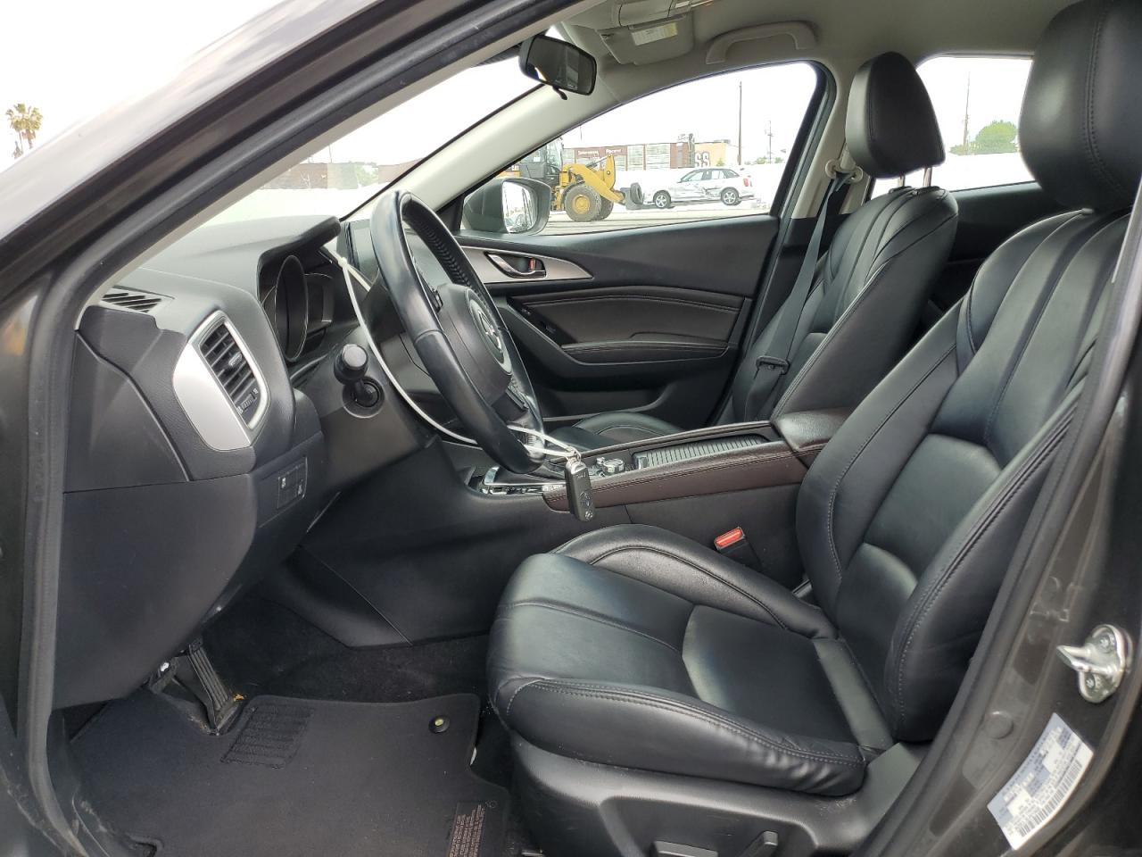 2018 Mazda 3 Touring VIN: 3MZBN1L38JM219466 Lot: 56766025