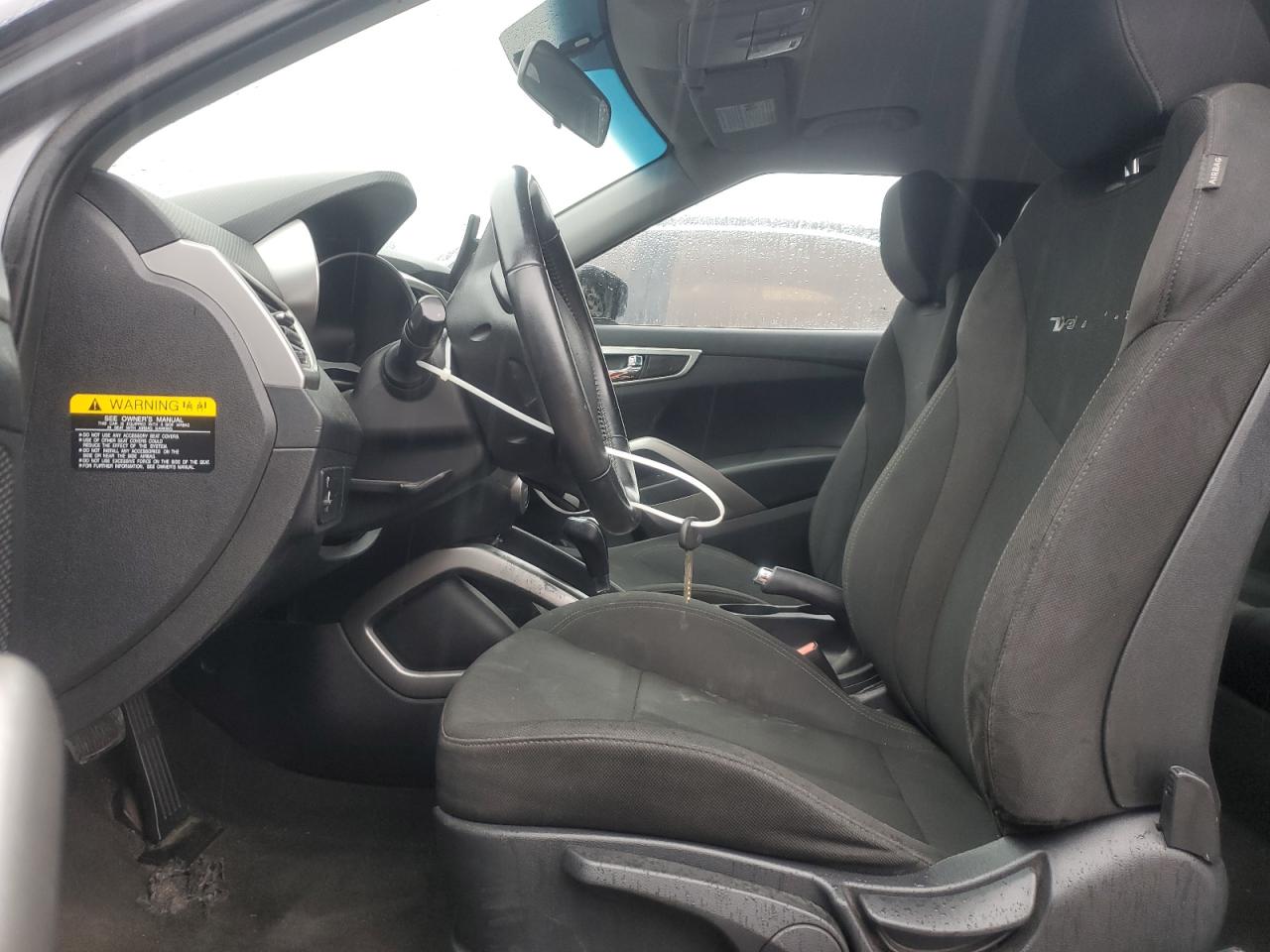 2017 Hyundai Veloster VIN: KMHTC6AD3HU307414 Lot: 70887375