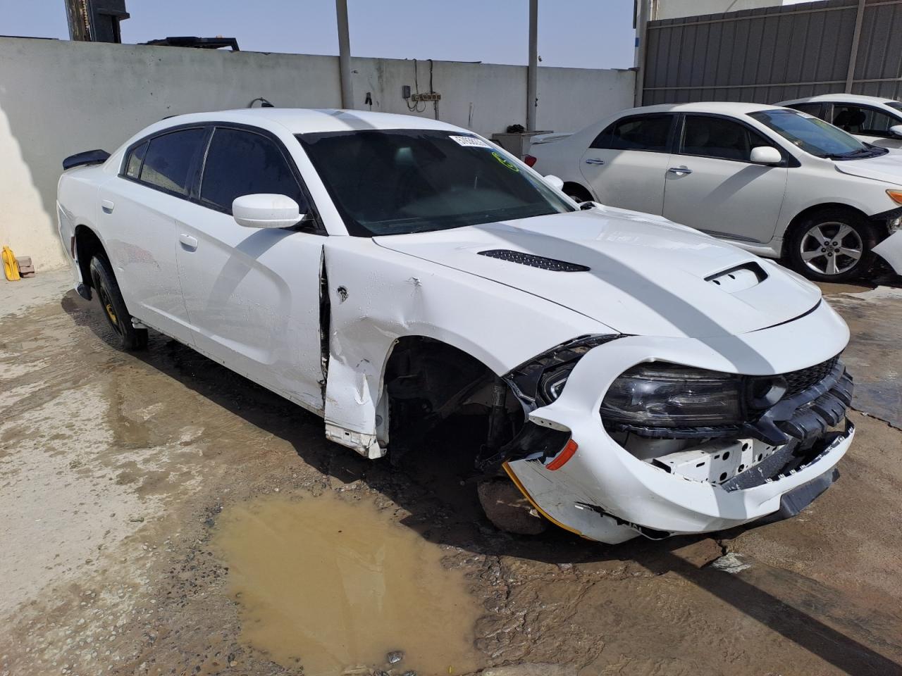 2C3CDXHG7FH862765 - 2010 Dodge Charger - #57938235