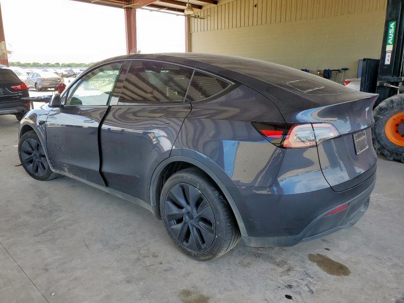  TESLA MODEL Y 2024 Szary