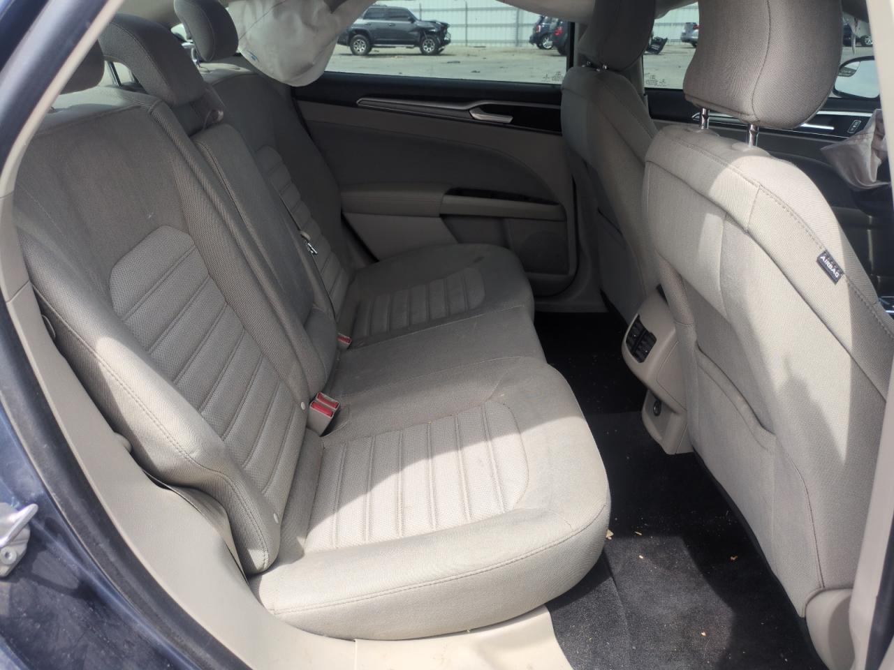 2018 Ford Fusion Se VIN: 3FA6P0HD4JR253066 Lot: 56572525