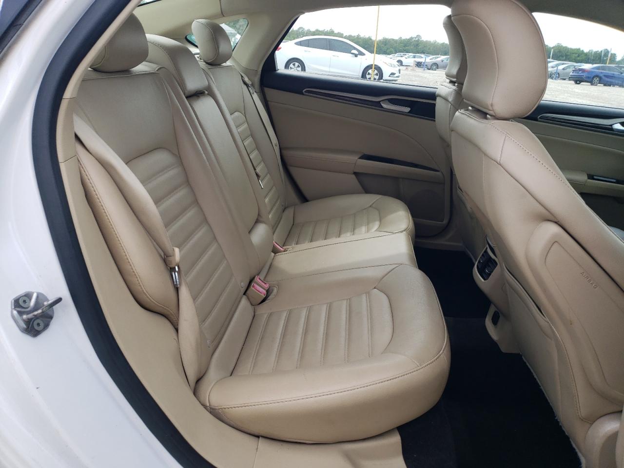 2017 Ford Fusion Se VIN: 3FA6P0H70HR413335 Lot: 55997785