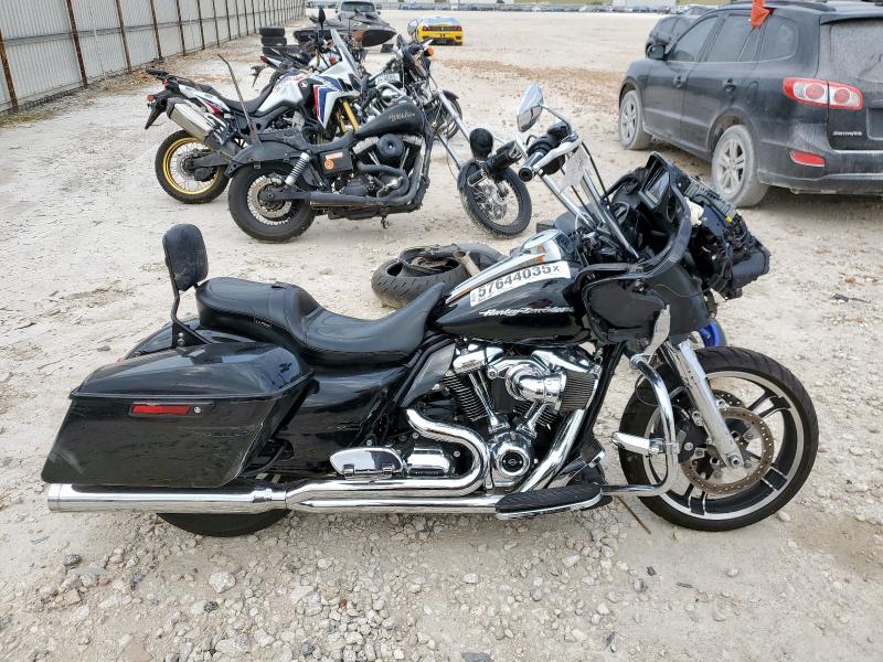 2017 Harley-Davidson Fltrxs Road Glide Special  